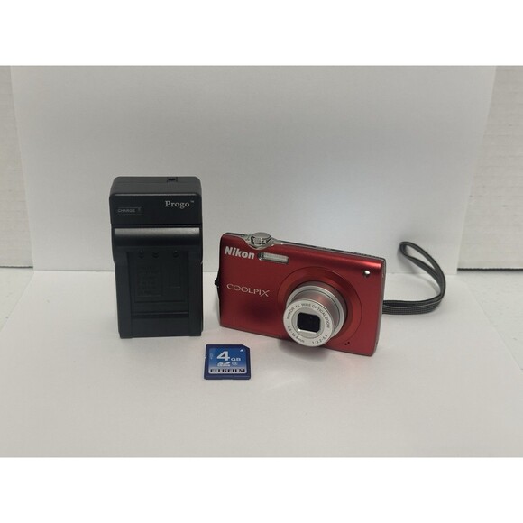 Nikon Coolpix S205 12MP Digital Camera w/ SD Memory Card Charger TESTED WORKS - Picture 1 of 9